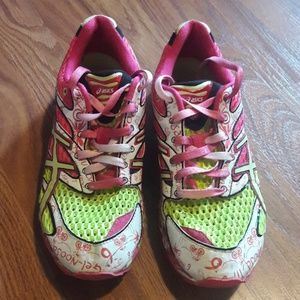 Womens Asics running sneakers